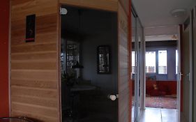 Treetop Apartment